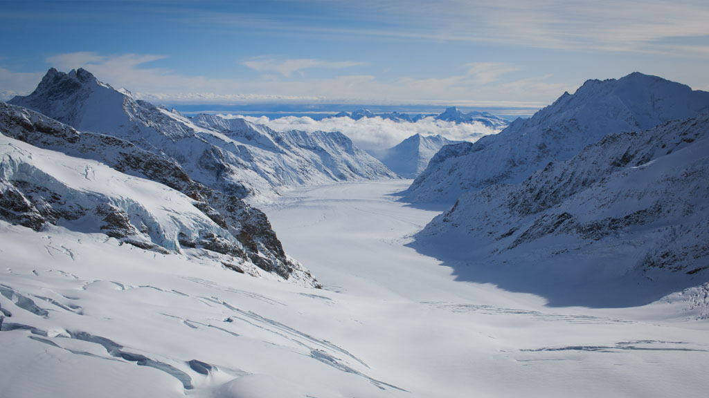 Views of Jungfrau-Aletsch-Bietschhorn - Eurasia's largest glacier, at Jungfraujoch